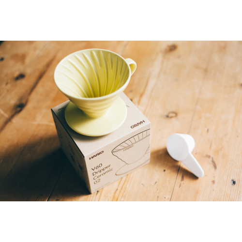 Καφετιέρα Ζεστής Εκχύλισης Hario V60 02 Κεραμική Κίτρινη